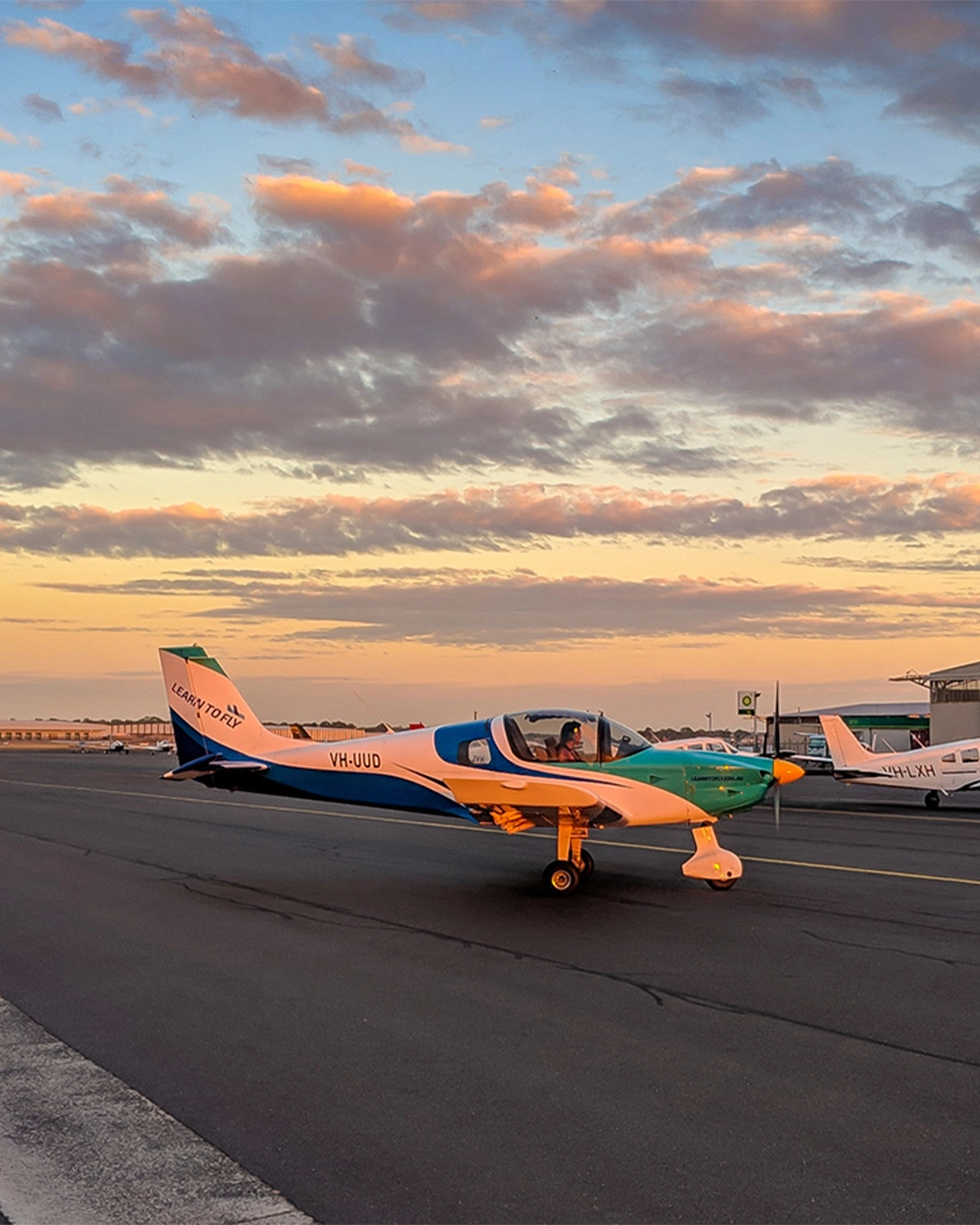 LEARN TO FLY學員 HOWARD LAU飛行訓練生活2丨首兩周訓練